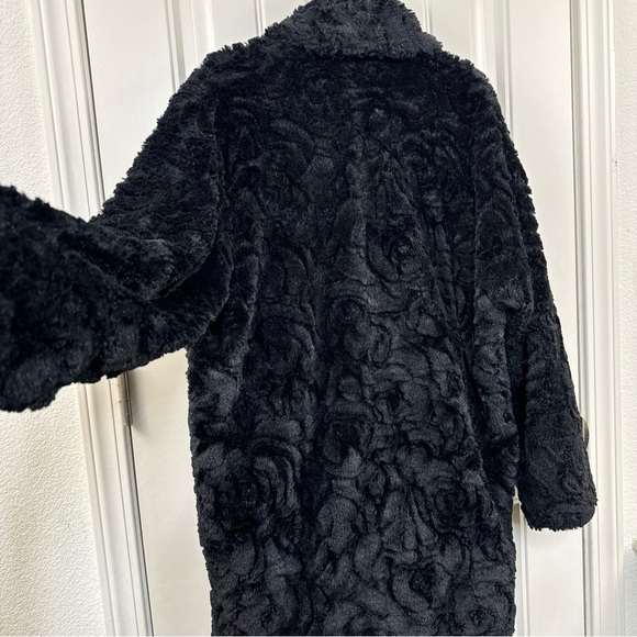 Adrienne Landau Women's Black Faux Fur Coat Rose Design Size M - Picture 7 of 13